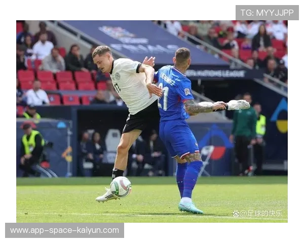 足球中场过顶球成全场最佳助攻